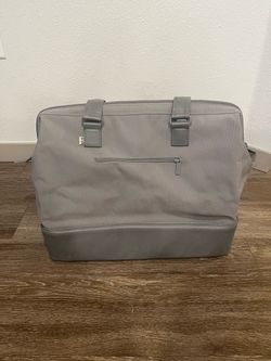 BÉIS Grey Weekender Travel Bag
