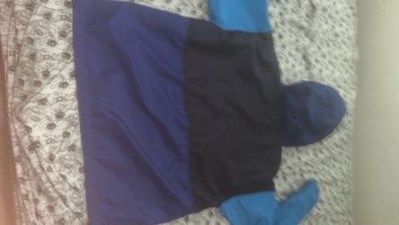 Blue champion windbreaker large