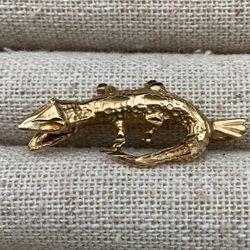 14K Gold Lizard Pendant 