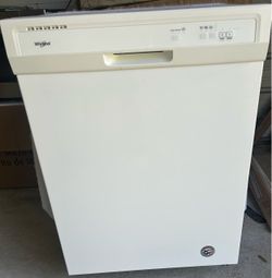 Whirlpool White Dishwasher
