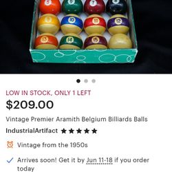 Vintage Billard Pool Table  Balls