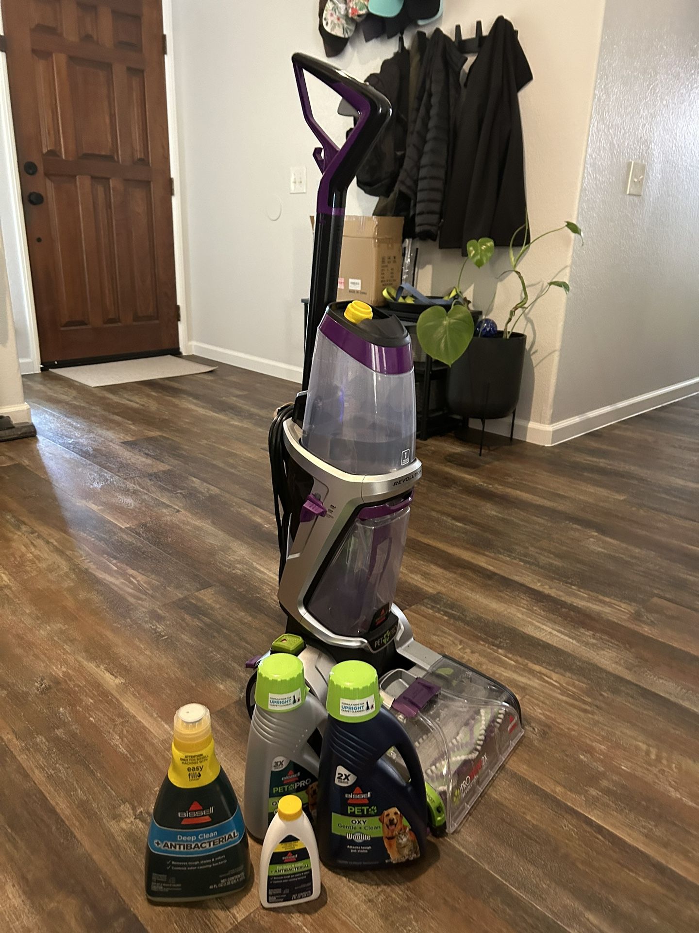 Carpet cleaner