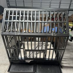 HEAVY DUTY  EXTRA LARGE DOG CRATE