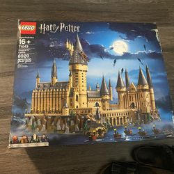 Lego Harry Potter Hogwarts Castle  6020 Pcs 