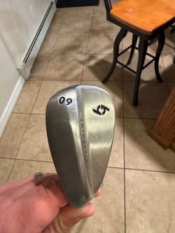 Lefty - 60 degree wedge by 69 golf