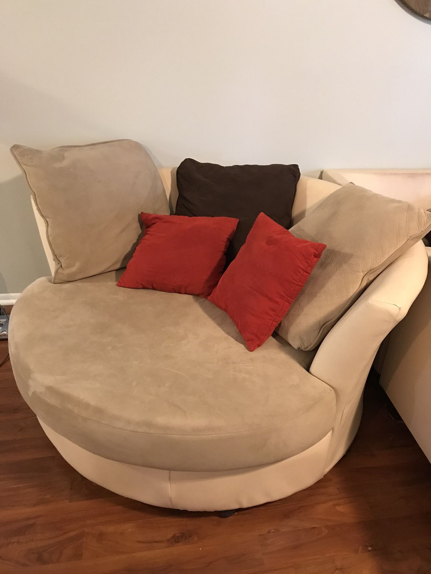 Circle Sofa