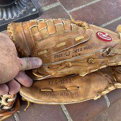 Baseball Gloves Left Handed