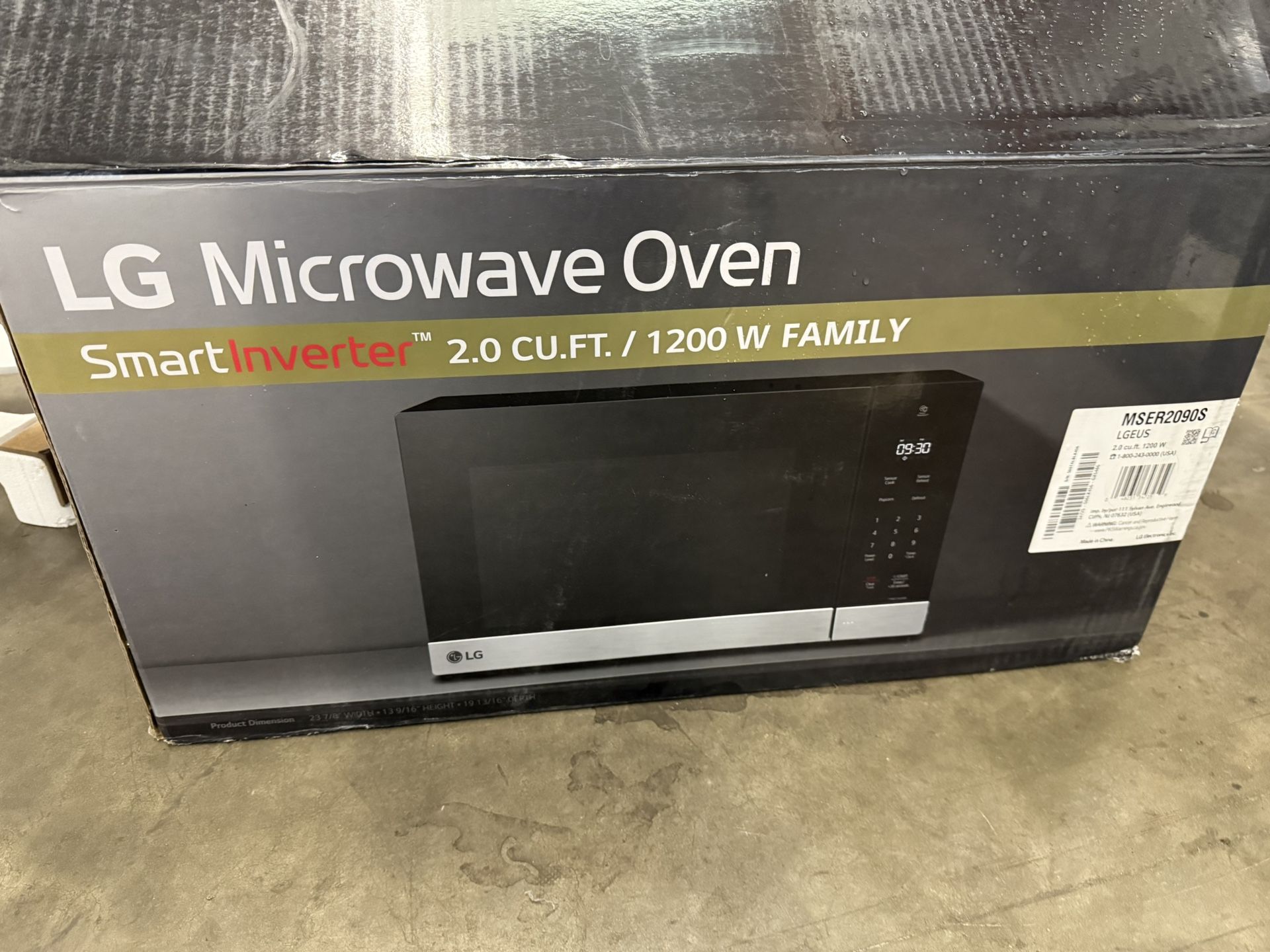 Brand New LG Microwave Countertop