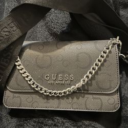 guess purse