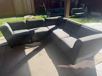 5 Piece Sectional Dark Grey!