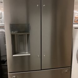 Frigidaire Gallery French Door Refrigerator with Door Bin Storage and Auto Close Doors