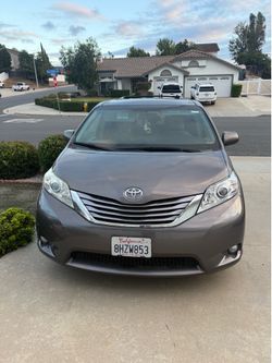 2015 Toyota Sienna