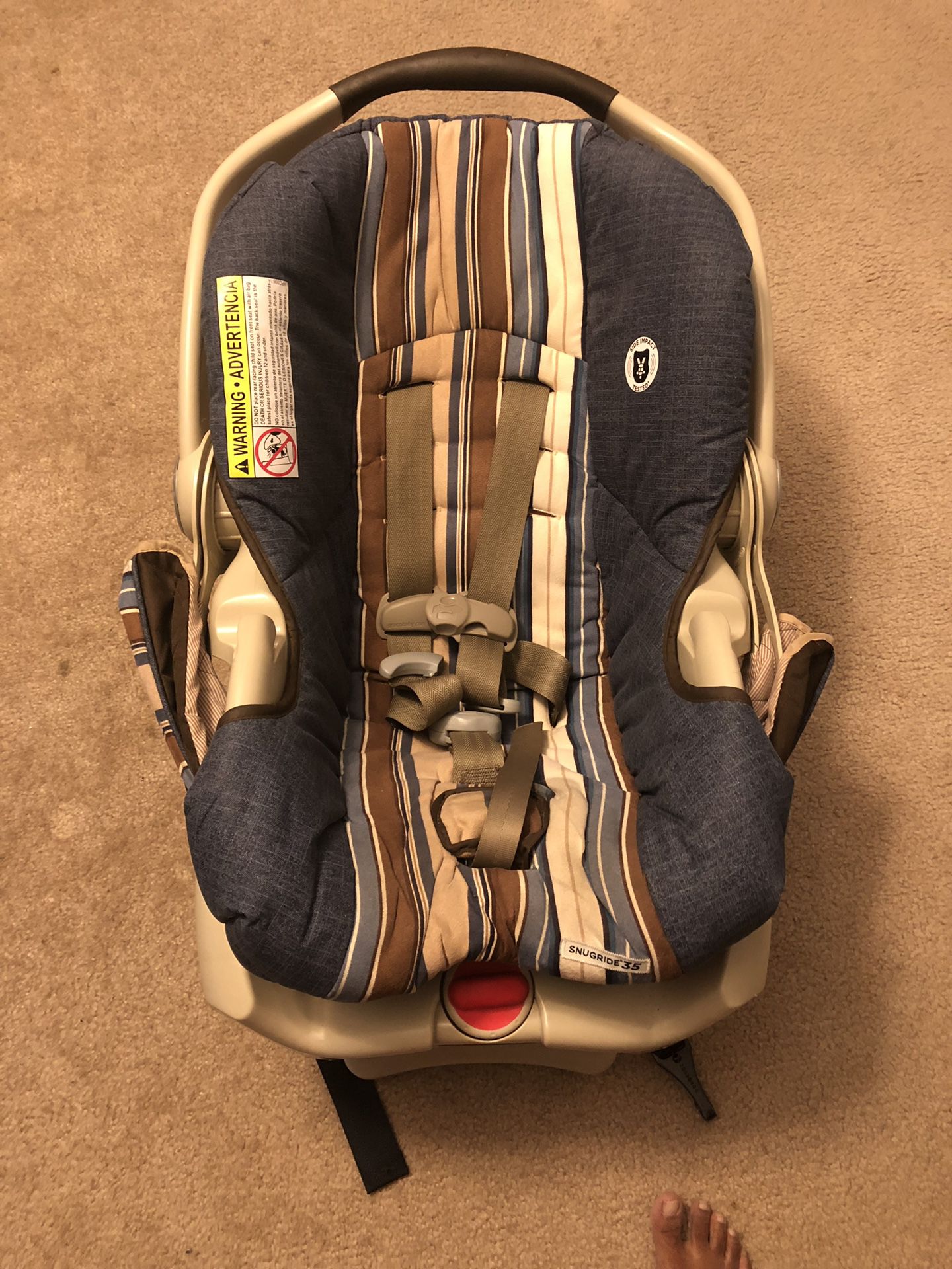 Graco car seat with base snugride 35