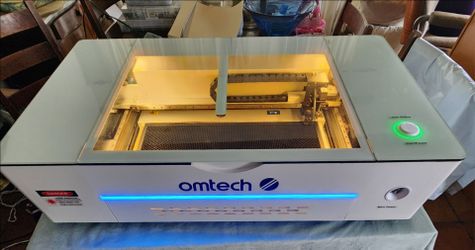 Omtech Polar 350 Laser Cutter / Engraver