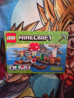 Lego Minecraft 21229 The Mushroom Island Retired Set