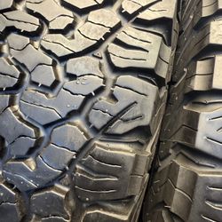 2 Tires Bfgoodrich 265/75/16LT