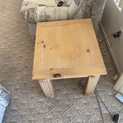 2 Coffee Tables 