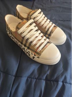 Burberry shoes