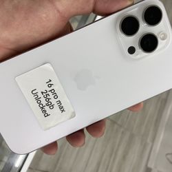iPhone 16 Pro Max Unlocked. Cash Or $50 Down W Approval 