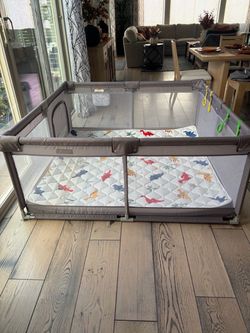 Large 5x5 play pen
