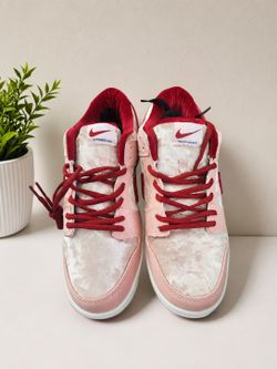 Nike SB Dunk Low " Strange Love" Pink Velvet
