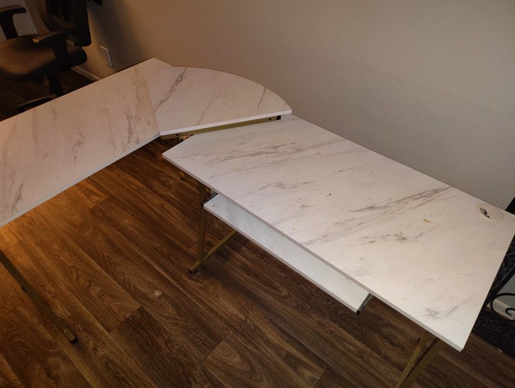 Marble Computer L Desktops