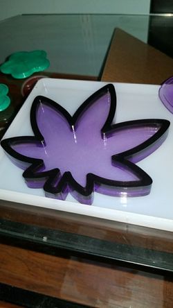 Custom ash tray