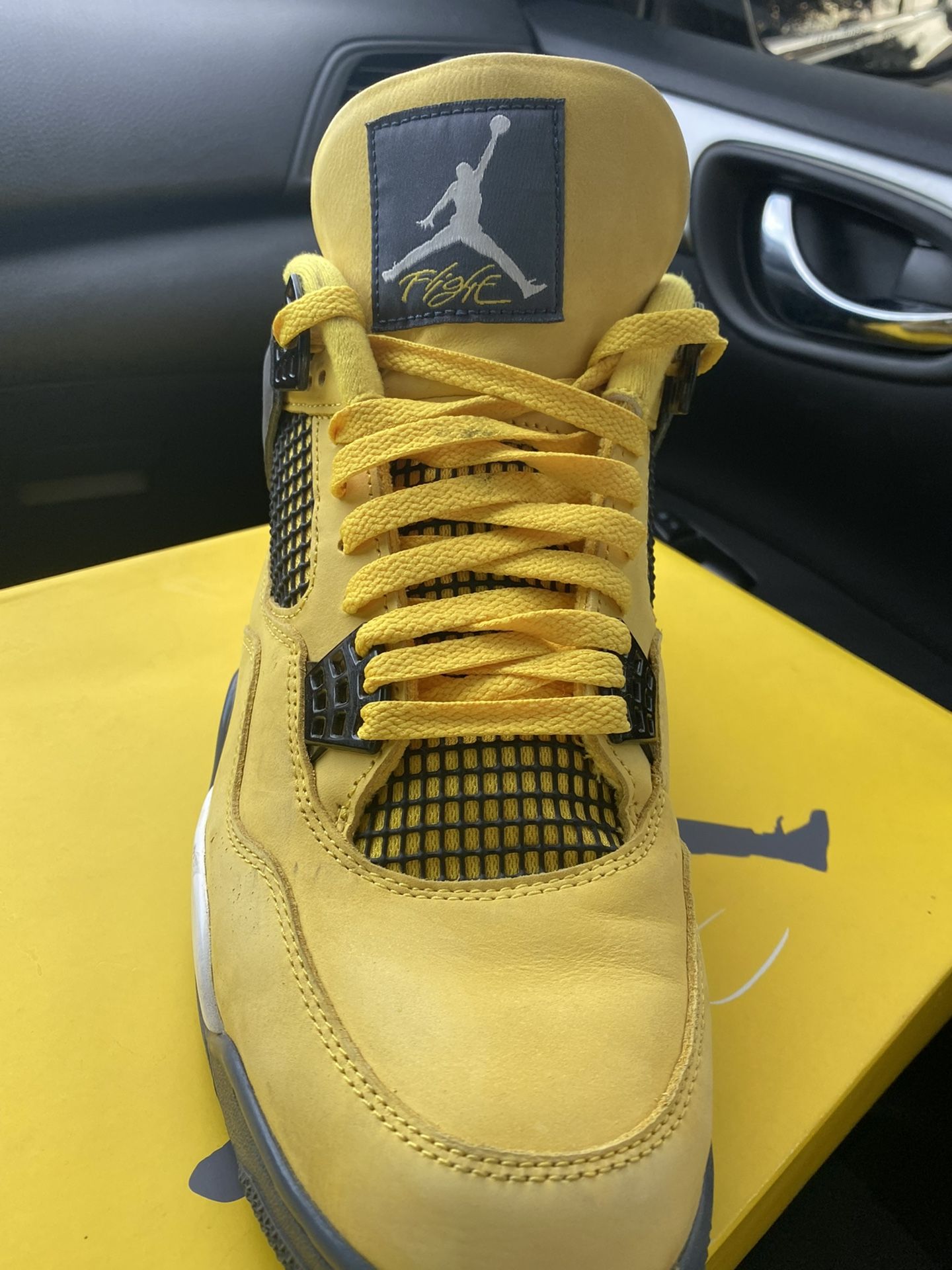 Jordan 4