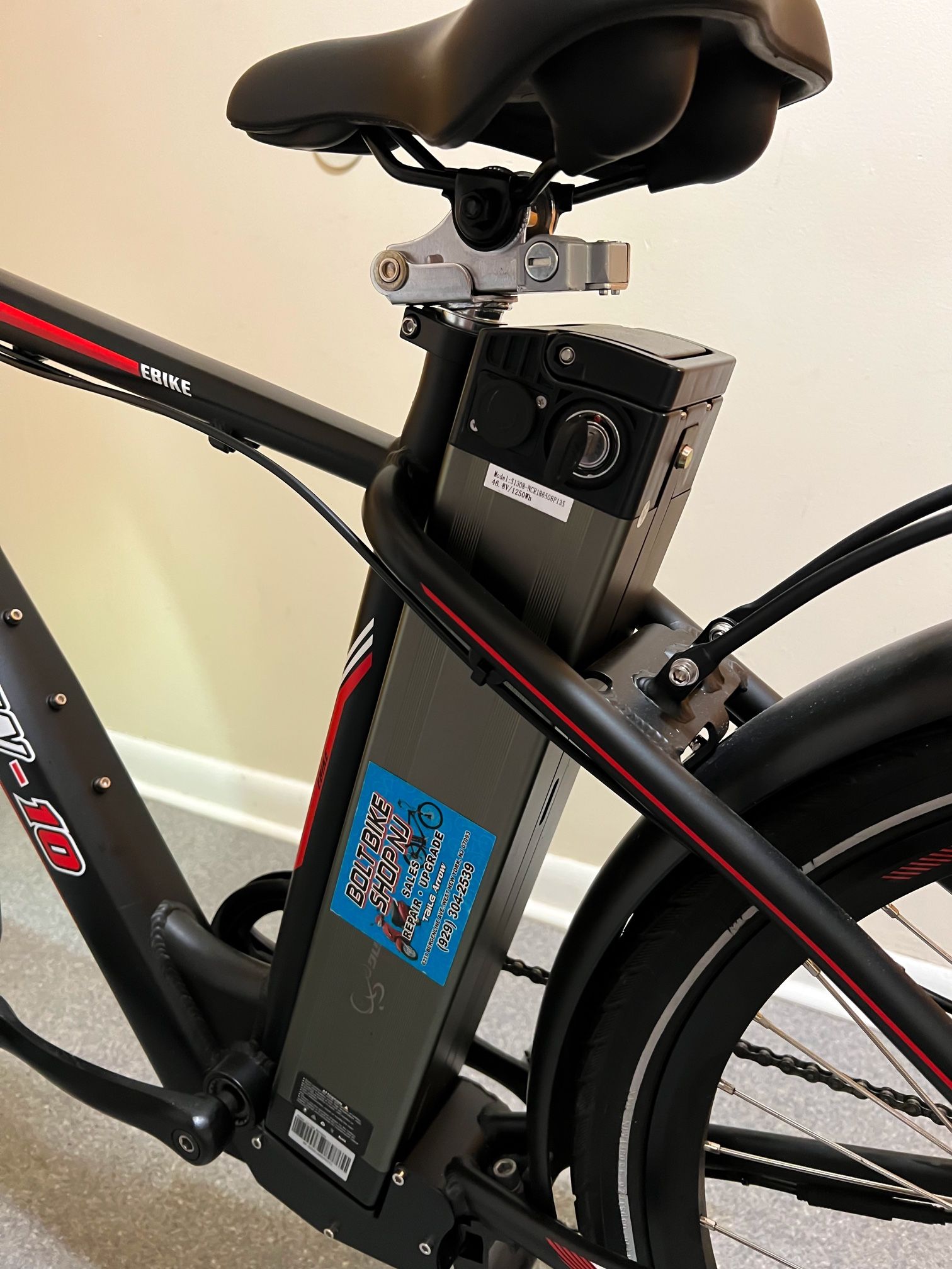 Arrow 10 Electric Bike for Sale in Union City, NJ