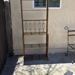 Bakers Rack (Friend)