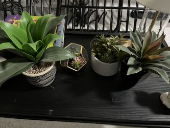 4 Small Fake Plants 