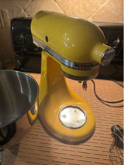 KitchenAid Artisan Mixer