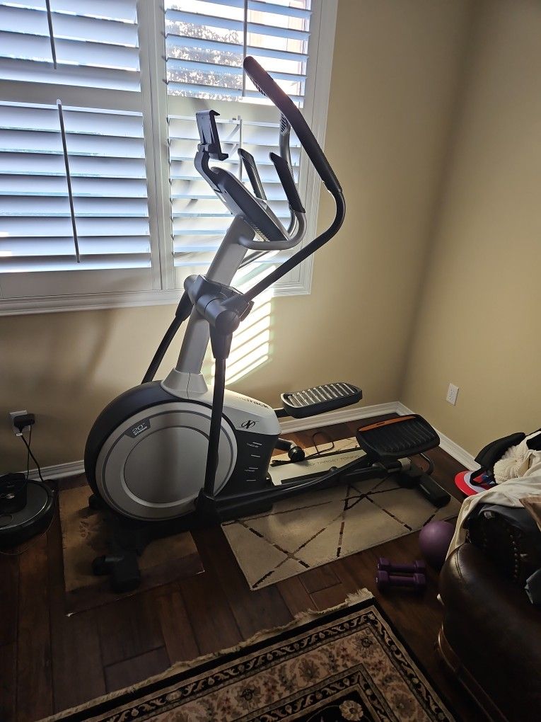 Nordic Track Elliptical