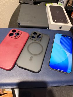 Iphone 16 pro unlocked clean 128gb excellent