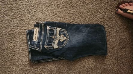 Size 32