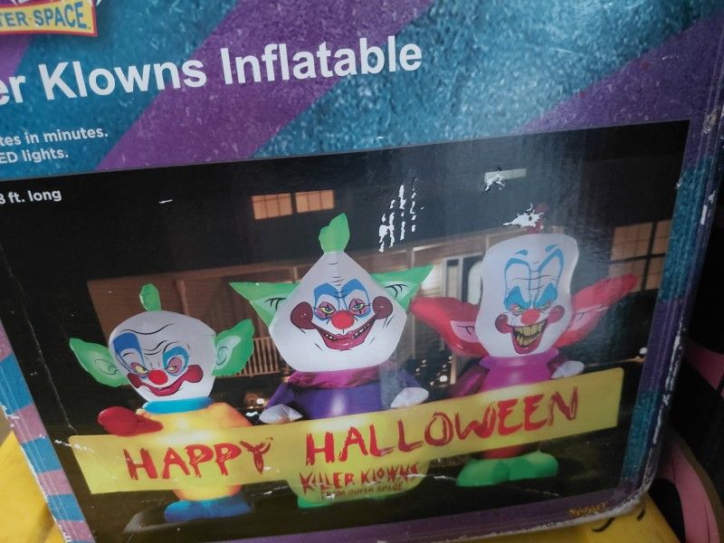 Killer Klowns Inflatable