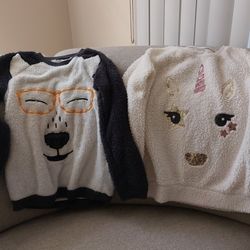 FLEECE TOPS &1 SHORTS (FREE)