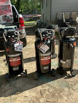 Husky Air Compressors 20 Gallons