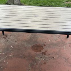 Patio Table / With 2 Chairs 