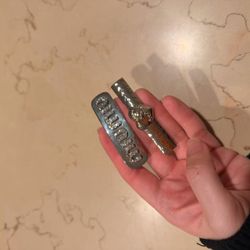 2 Hairclips Bundle Clearance Vintage Inspired 