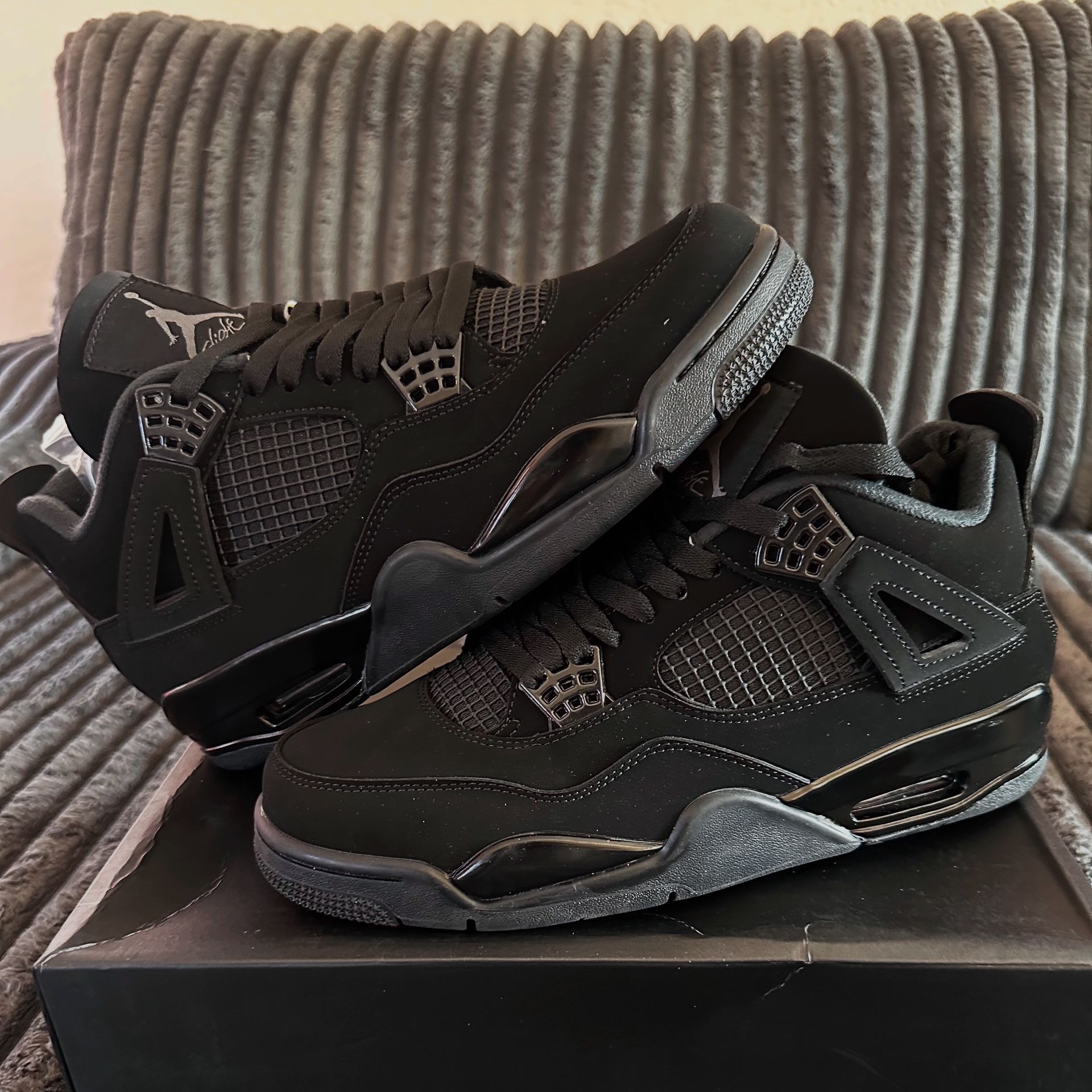 Black Shoes