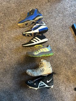 Shoes 10$ each pair