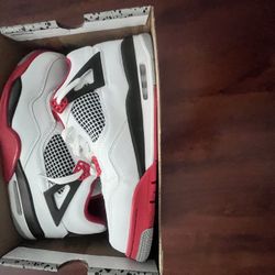 Jordan 4 Retro Fire Red