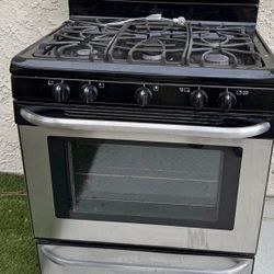Frigidaire Gas Stove  And Frigidaire Microwave