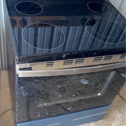 Brand new out the box electric range
