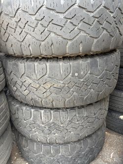 Tires 275-65r18  Goodyear