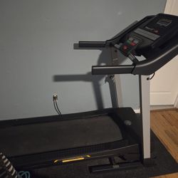 Gold's Gym Treadmill 