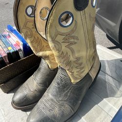 Men’s Boots Size 12