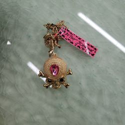 Betsey Johnson Skull Necklace