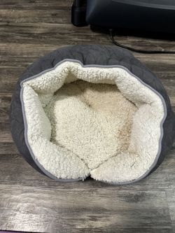 Cat/Dog Bed